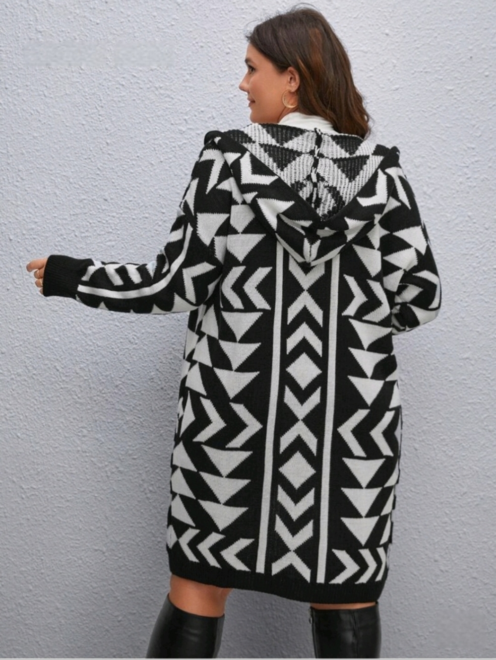 Black & White Geometric Hooded Longline Sweater Cardigan - Picture 2 of 4
